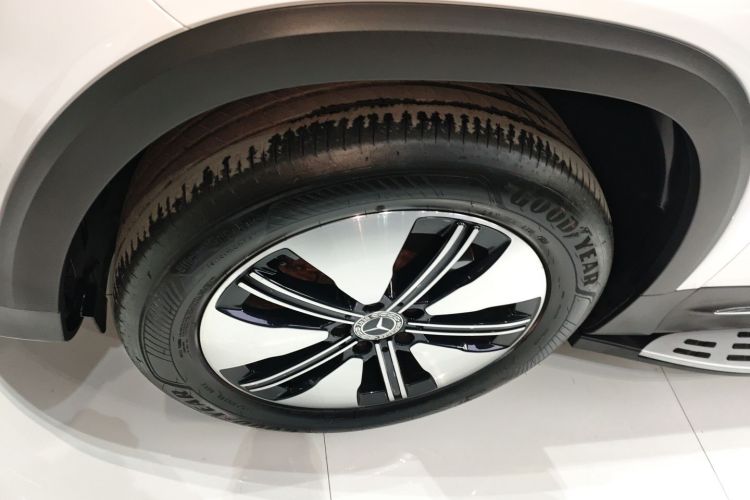 奔驰EQB 2022款 EQB 260车身外观6007