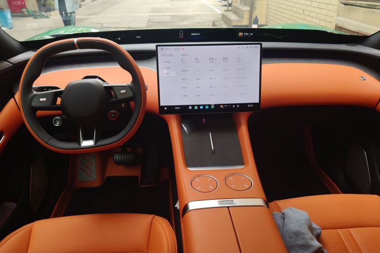 小米汽车 小米YU7 2025款 超长续航后驱版中控内饰12