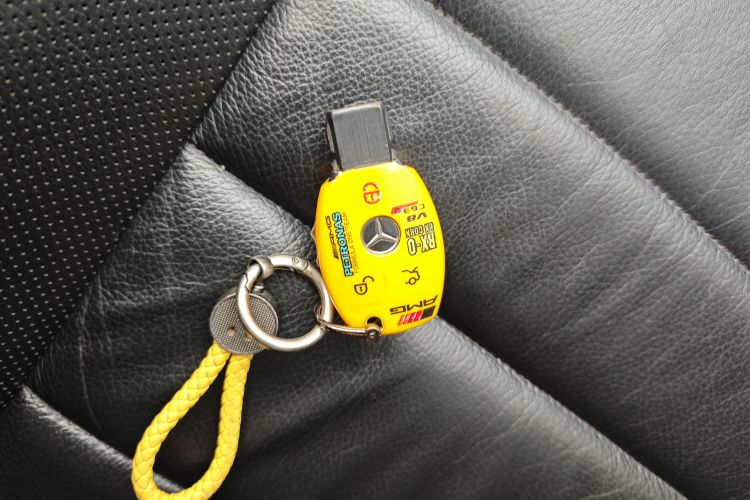 奔驰E级(进口) 2014款 E 200 轿跑版中控内饰11