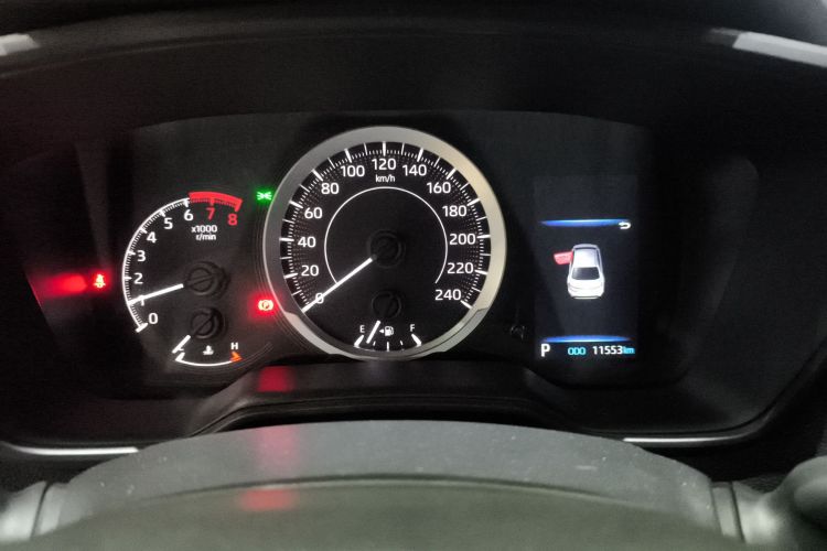 丰田 雷凌 2024款 185T CVT豪华版中控内饰14