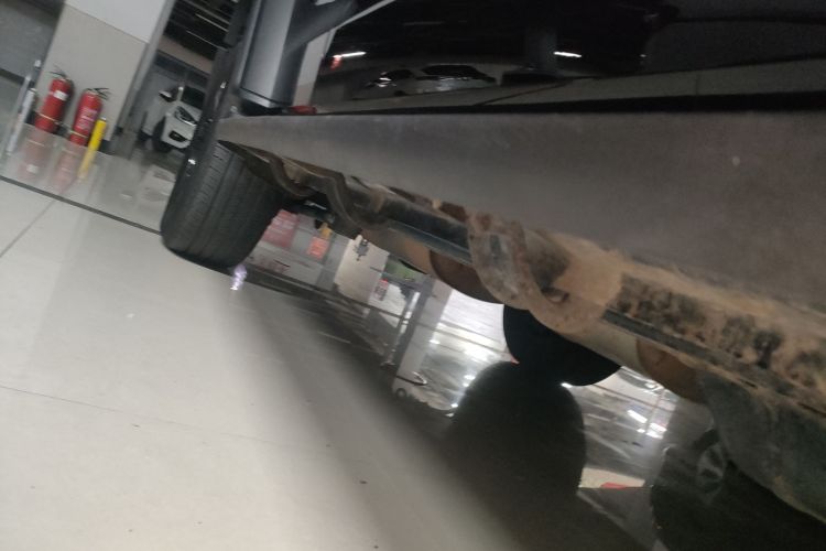 坦克300 2024款 2.0T 征服者局部细节9001