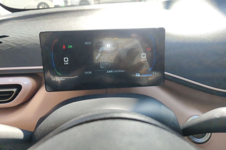 比亚迪 海鸥 2025款 305km 活力版中控内饰14