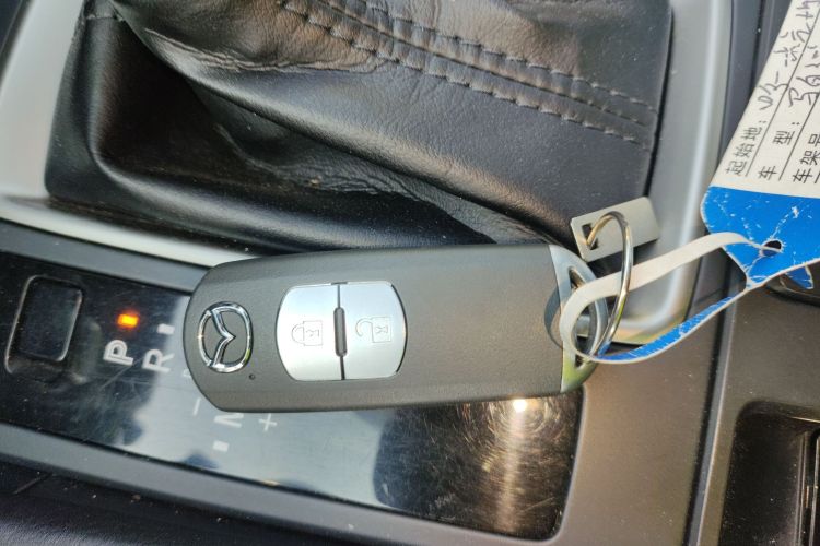 马自达CX-4 2018款 2.0L 自动两驱蓝天探索版 国V中控内饰7001