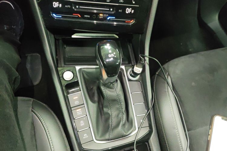 大众 速腾 2020款 280TSI DSG豪华型 国VI中控内饰18