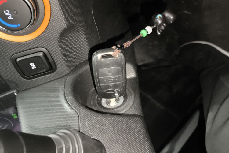 五菱汽车 宏光MINIEV 2020款 自在款 磷酸铁锂中控内饰11