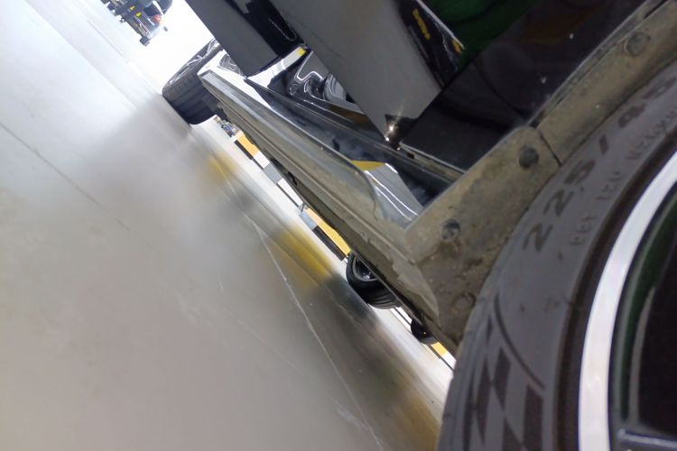 领克03 2023款 2.0TD DCT劲Plus局部细节9001