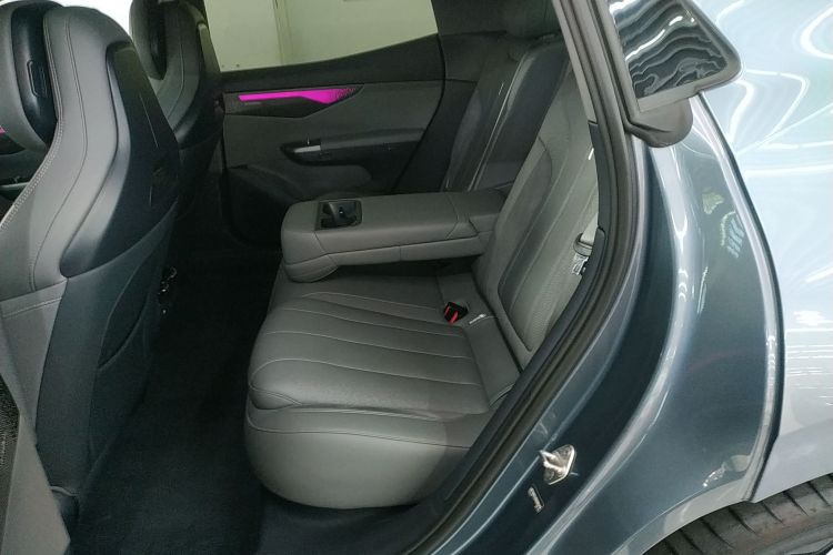 领克07 2024款 EM-P 126长续航 Halo中控内饰21