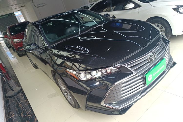 丰田 亚洲龙 2019款 2.0L 进取版 国VI车身外观6002