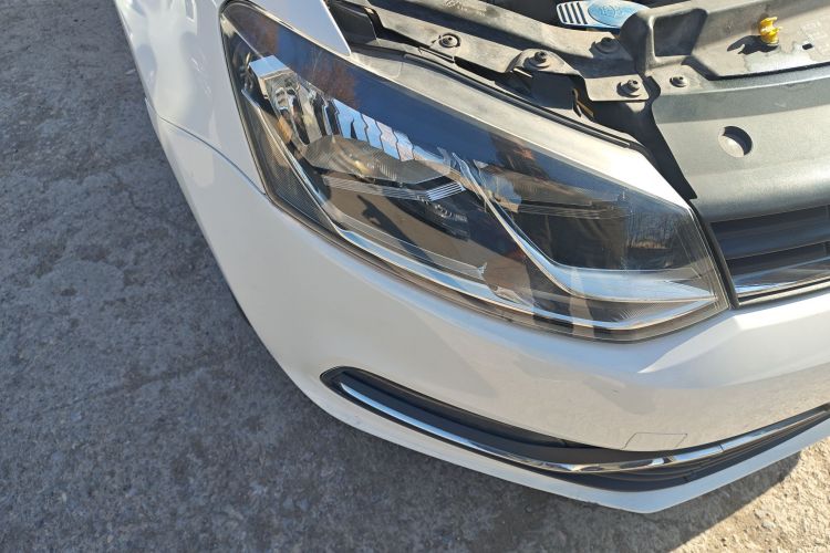 大众 Polo 2014款 1.6L 自动舒适版车身外观8