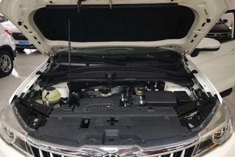 中华V6 2018款 1.5T 自动豪华型机舱底盘24