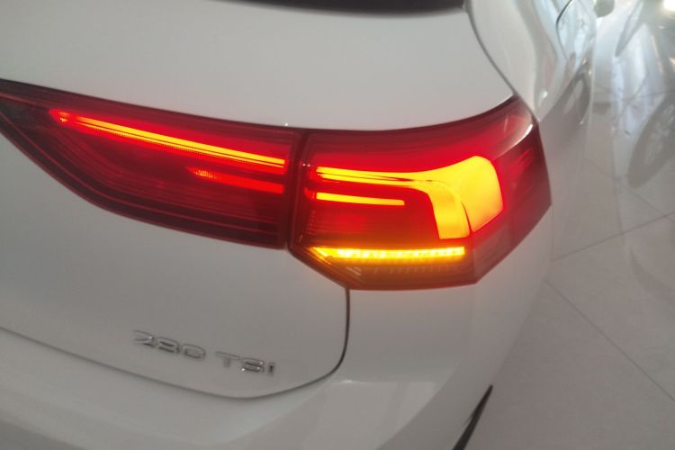 大众 高尔夫 2023款 改款 280TSI DSG Pro车身外观6006