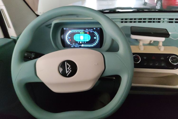 凌宝汽车 凌宝uni 2022款 微甜版中控内饰12