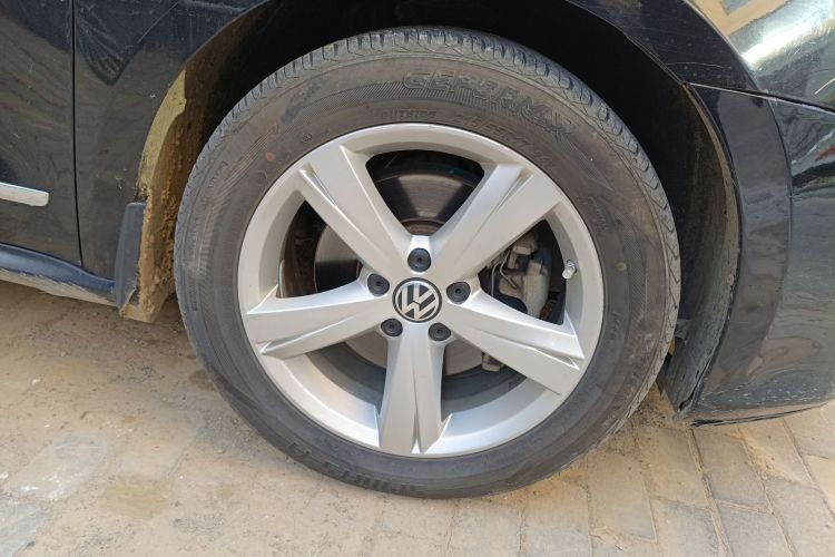 大众 帕萨特 2011款 1.8TSI DSG御尊版车身外观10