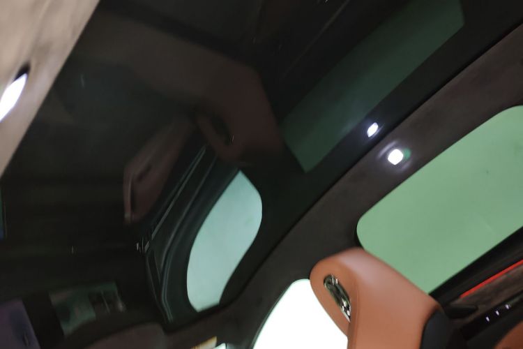 智己汽车 智己L7 2022款 Dynamic中控内饰22