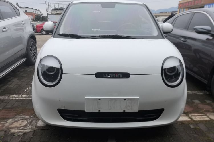 长安启源 长安Lumin 2022款 210km 香甜款车身外观2