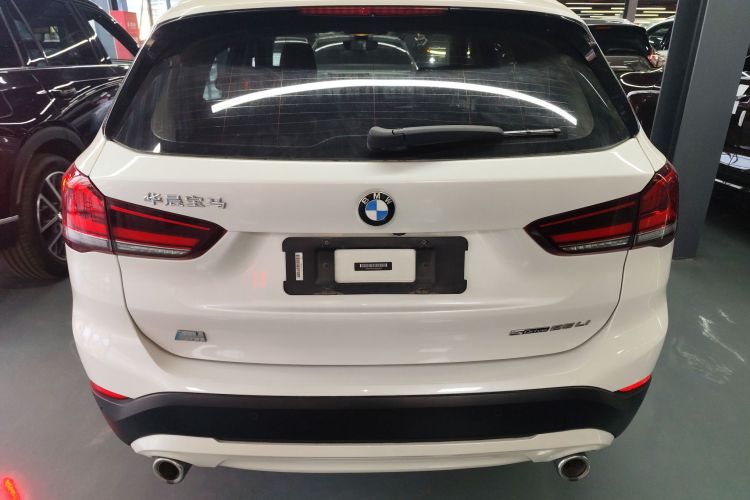 宝马X1 2020款 sDrive25Li 领先型车身外观6