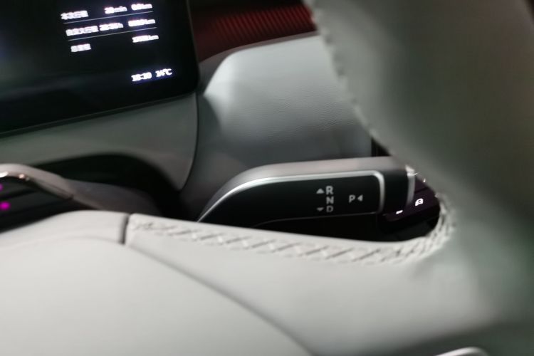 蔚来ET5T 2025款 75kWh Touring中控内饰18