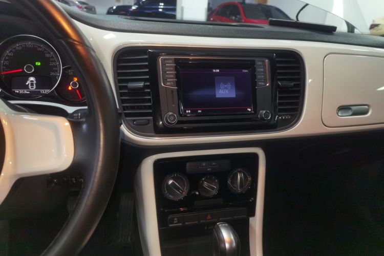 大众 甲壳虫 2017款 180TSI 宜乐版局部细节16