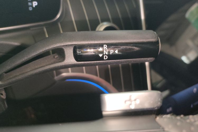 奔驰C级 2023款 改款 C 260 L 运动版局部细节18