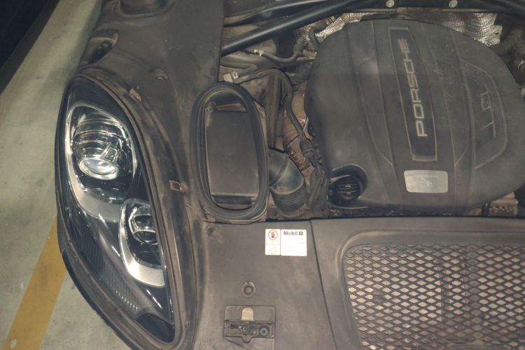 保时捷 2014款 Macan 2.0T局部细节9006