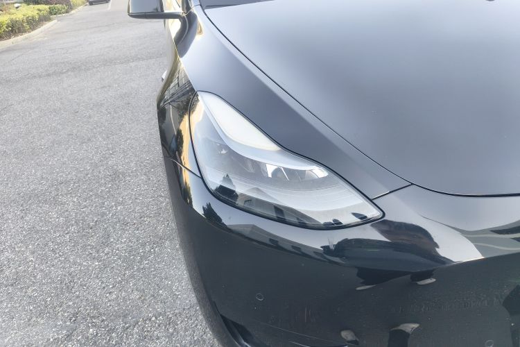 特斯拉 Model Y 2022款 后轮驱动版车身外观6006