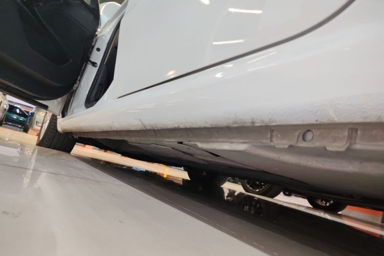 标致508 2015款 1.6THP 自动致臻版局部细节9002