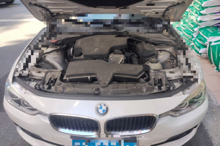 宝马3系 2016款 320Li 进取型局部细节24