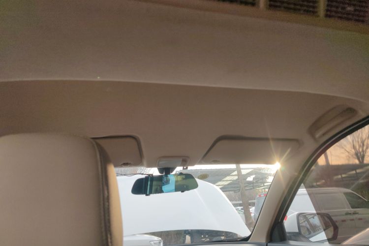 五菱汽车 五菱宏光 2019款 1.5L S标准型国VI LAR中控内饰22