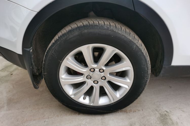 路虎 发现神行 2016款 2.0T SE车身外观6008