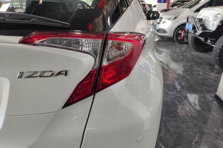 丰田 奕泽IZOA 2018款 2.0L 奕驰版 国VI车身外观9