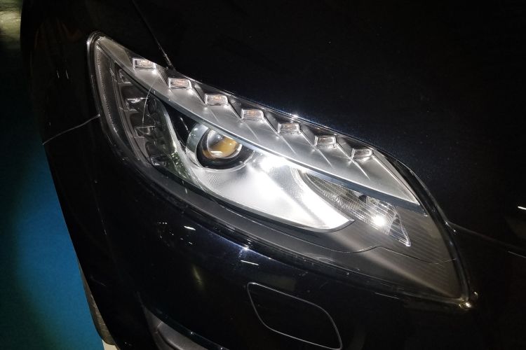 奥迪Q7 2014款 35 TFSI 进取型车身外观8