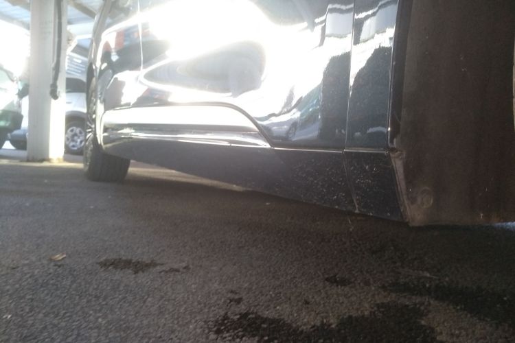 腾势D9 2022款 DM-i 1040 尊贵型局部细节9001