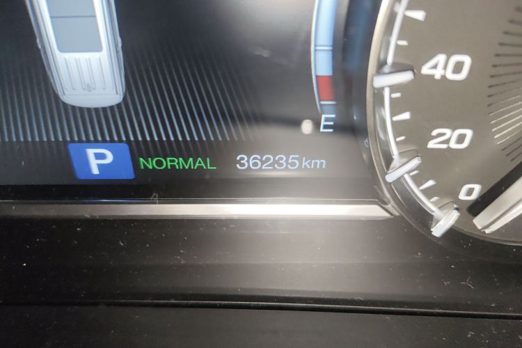 广汽传祺 传祺M6 2021款 270T DCT尊享版（七座）中控内饰15