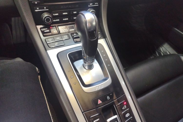 保时捷718 2018款 Boxster 2.0T局部细节18