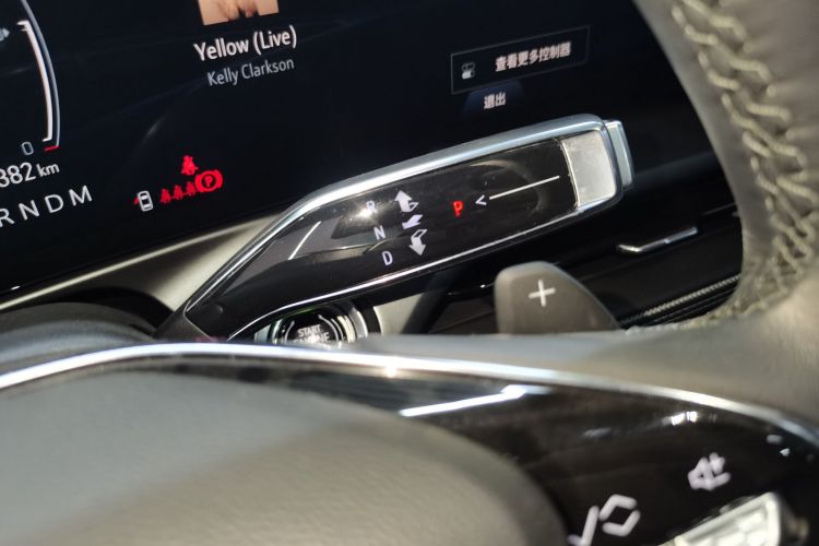 凯迪拉克GT4 2023款 25T 豪华型中控内饰18