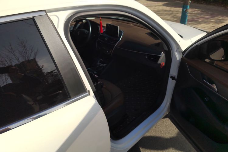 宝沃BX5 2017款 20TGDI 自动两驱先锋型局部细节9005