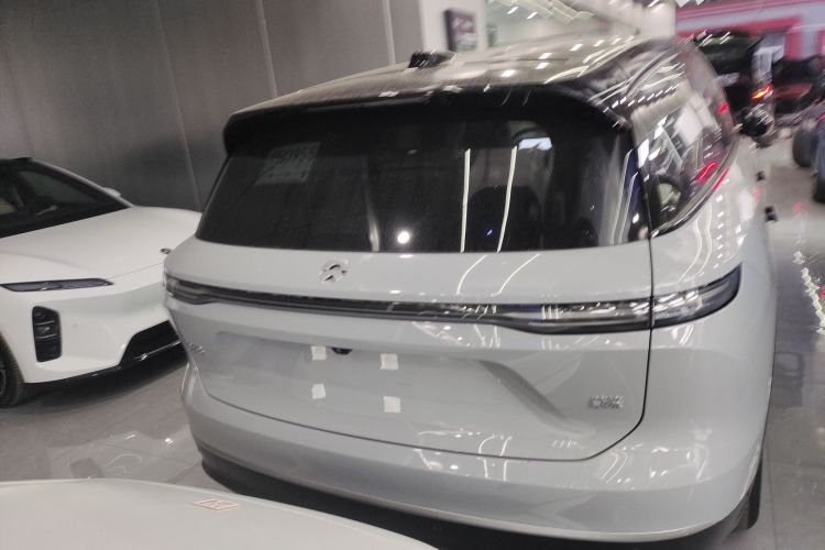 蔚来ES8 2024款 75kWh车身外观6004