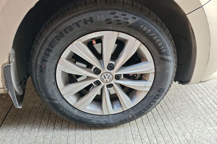 大众 宝来 2017款 1.6L 自动时尚型车身外观6007