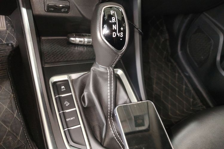 吉利汽车 远景X3 2019款 升级版 1.5L CVT精英型局部细节18