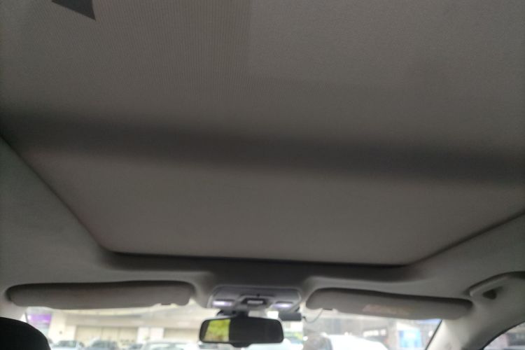 吉利汽车 博瑞 2015款 1.8T 尊贵型中控内饰22