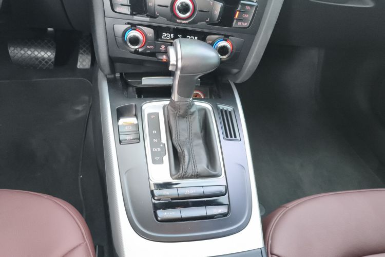 奥迪A4L 2016款 45 TFSI quattro个性运动型局部细节18