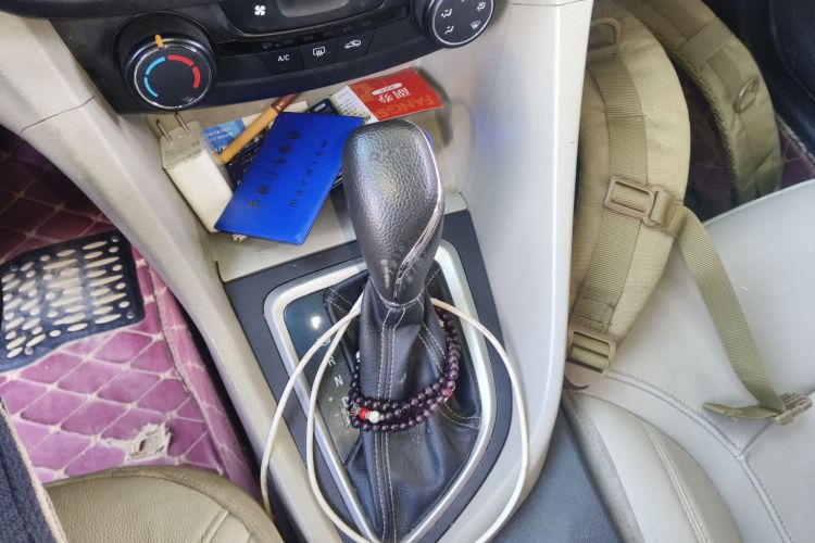 别克 英朗 2018款 15T 双离合精英型 国V中控内饰18