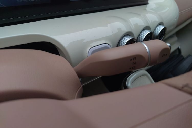 五菱汽车 五菱缤果 2025款 410km 灵犀尊享款局部细节18