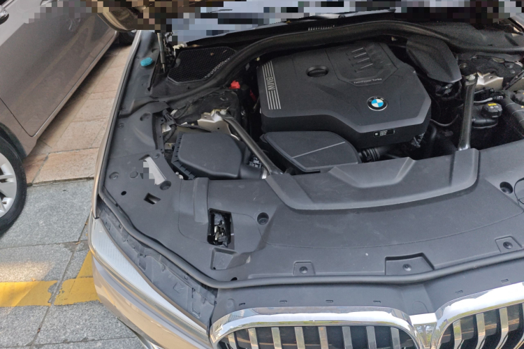 宝马7系 2019款 730Li 豪华套装局部细节9006