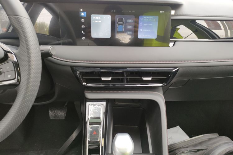 荣威i5 2026款 1.5L CVT豪华版中控内饰16