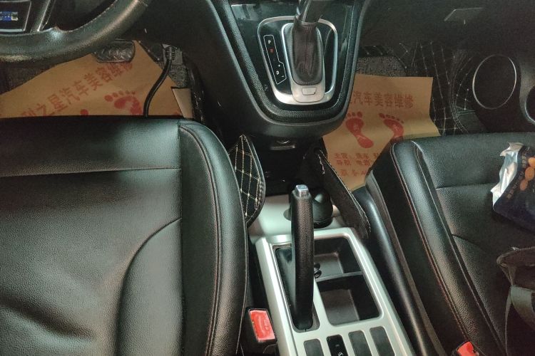 哈弗H6 2016款 升级版 1.5T 自动两驱精英型局部细节18