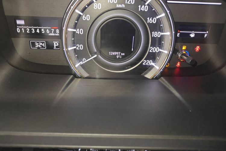 本田 艾力绅 2016款 2.4L 至尊版中控内饰14