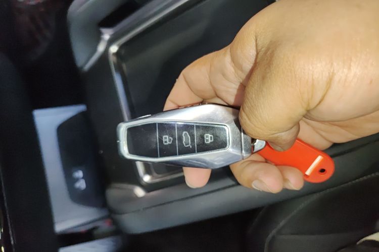 奇瑞iCAR 03T 2024款 520km 两驱长续航版中控内饰11