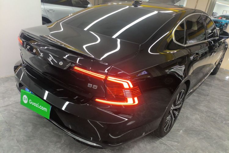 沃尔沃S90 2025款 B5 智远豪华版车身外观7