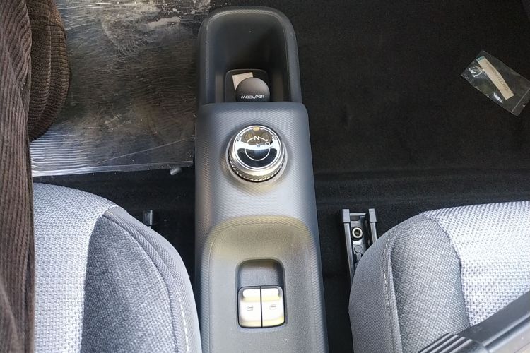 五菱汽车 五菱之光新能源 2025款 305km 进取型局部细节18